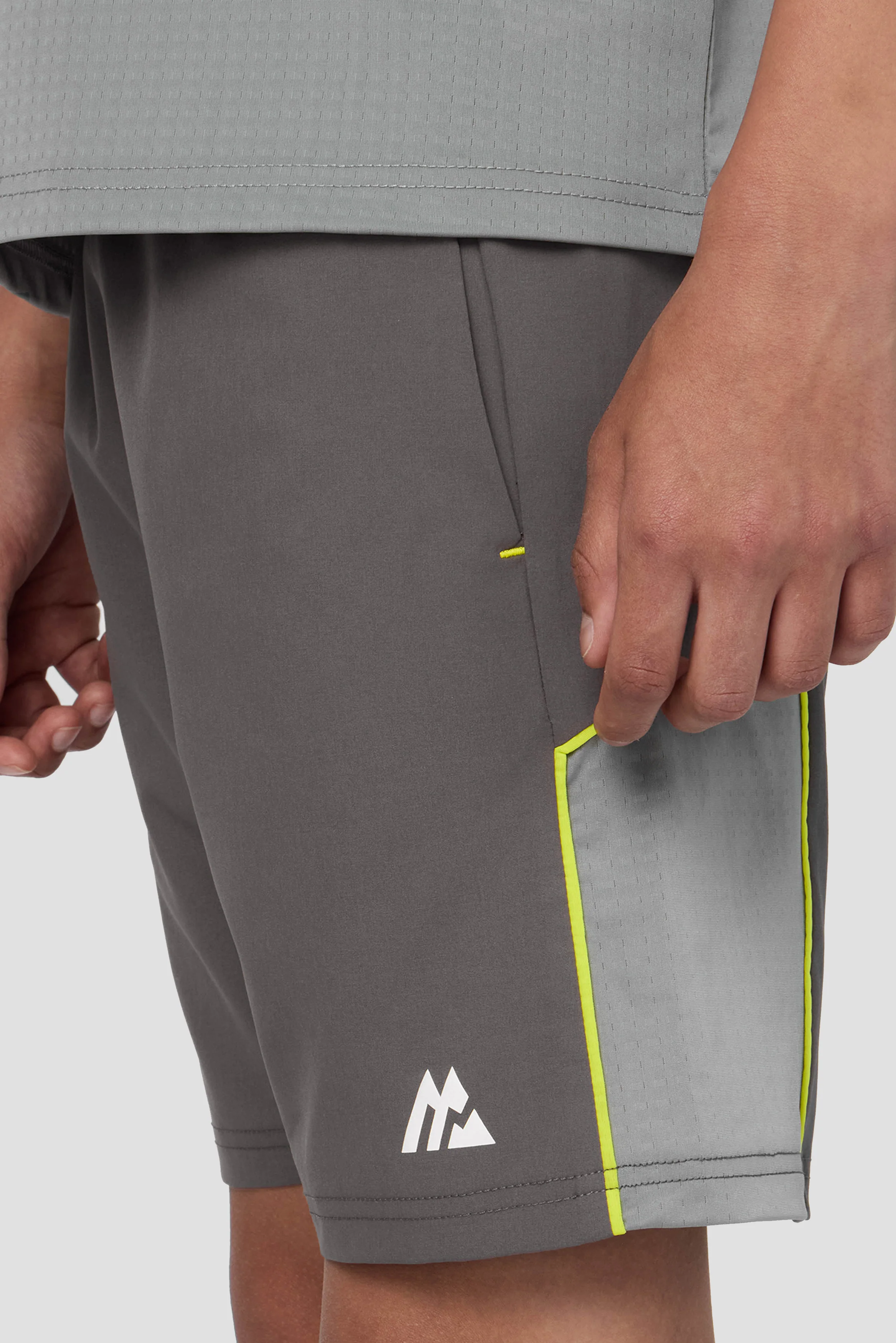 Boys Chroma Short - Cement Grey/Platinum Grey/Electric Lime - Image 5