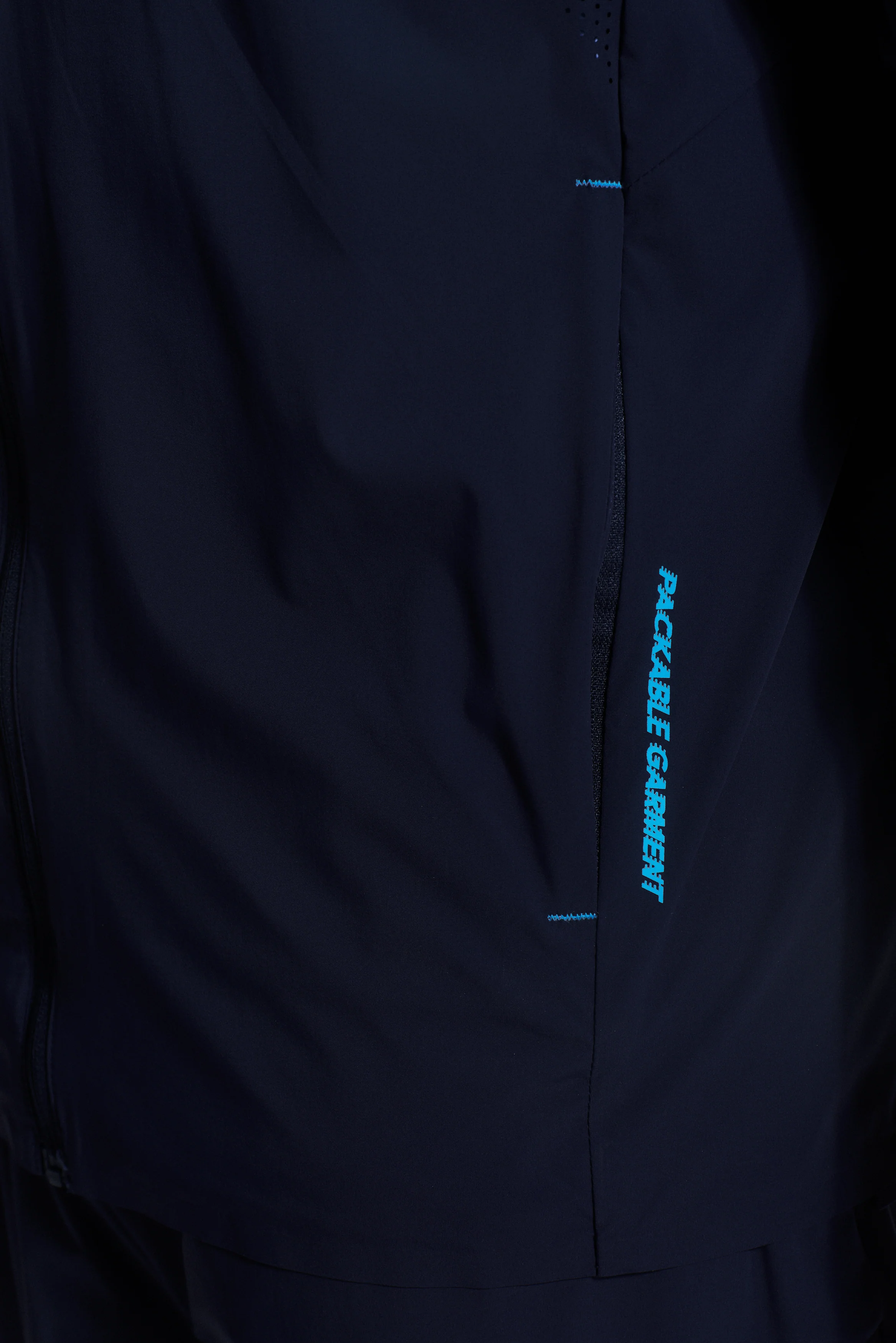 MTX Run Vertex Windbreaker - Midnight Blue - Image 6