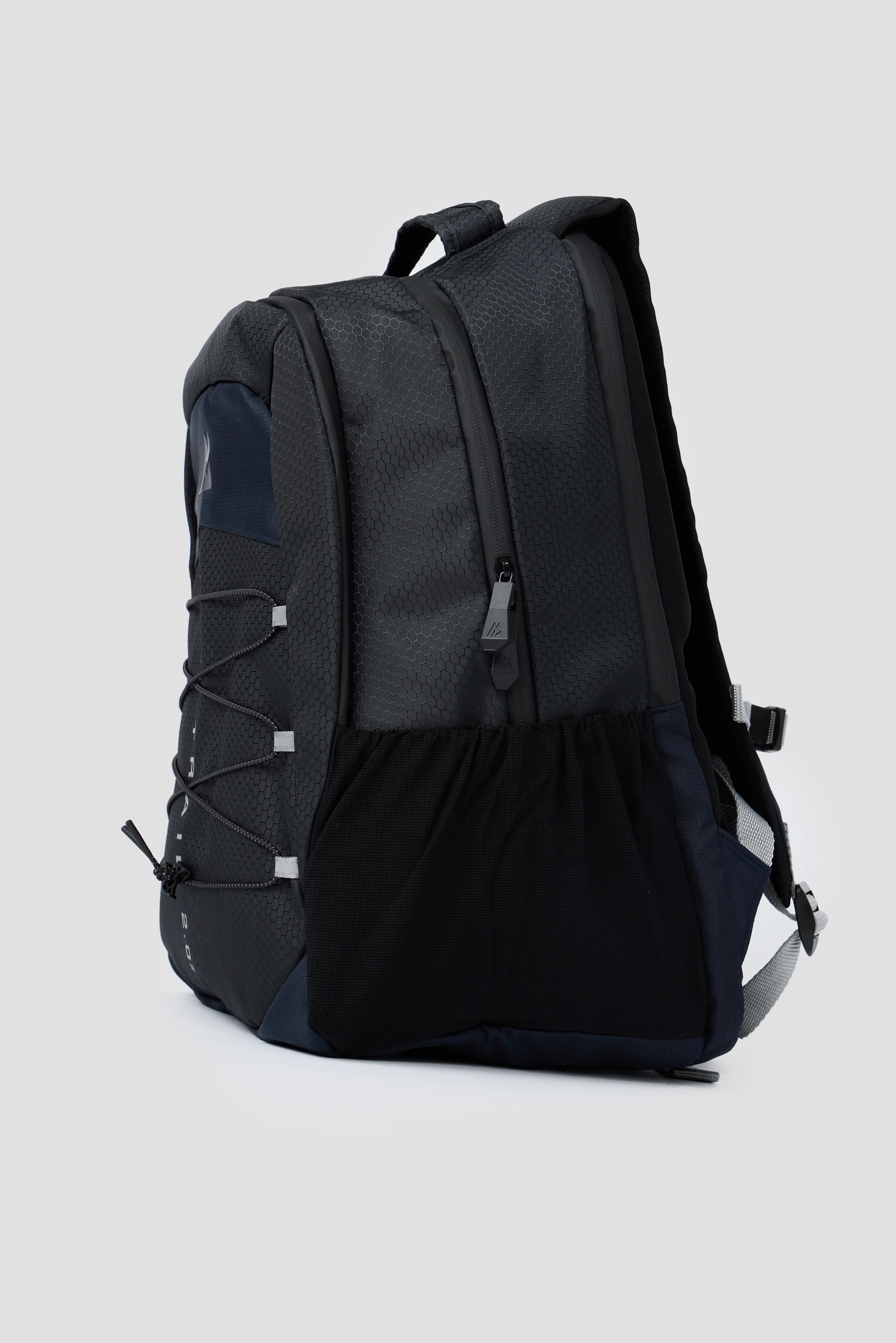 MTX Trail 2.0 32L Backpack - Midnight Blue/Space Blue/Platinum Grey - Image 3